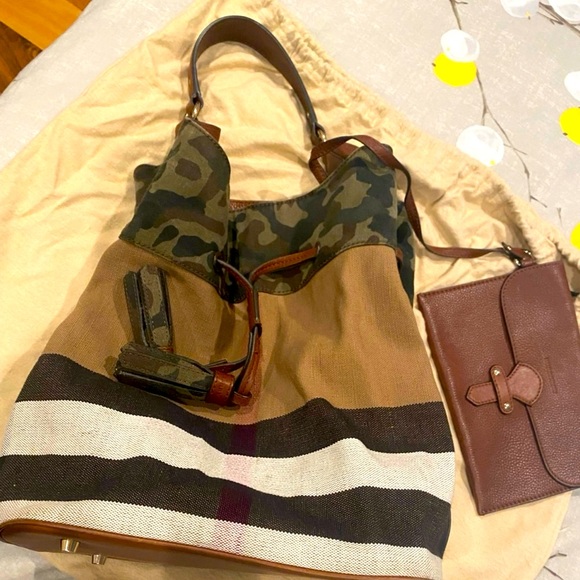 Burberry Bucket Bag with Camo Detail - Picture 1 of 6